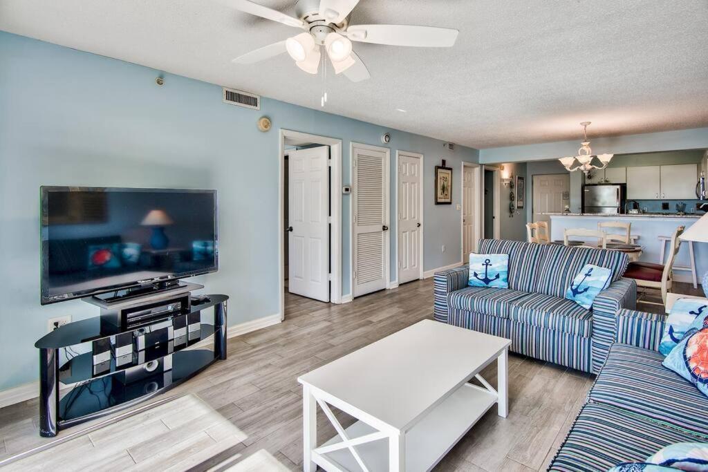 Pelican Beach Resort-Walkout Unit-On The Beach Destin Esterno foto