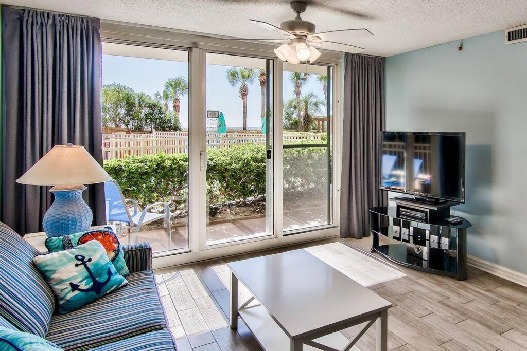 Pelican Beach Resort-Walkout Unit-On The Beach Destin Esterno foto