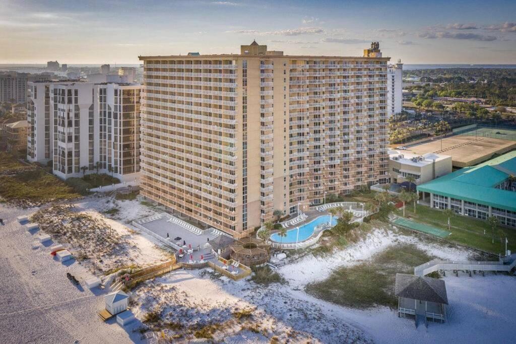 Pelican Beach Resort-Walkout Unit-On The Beach Destin Esterno foto