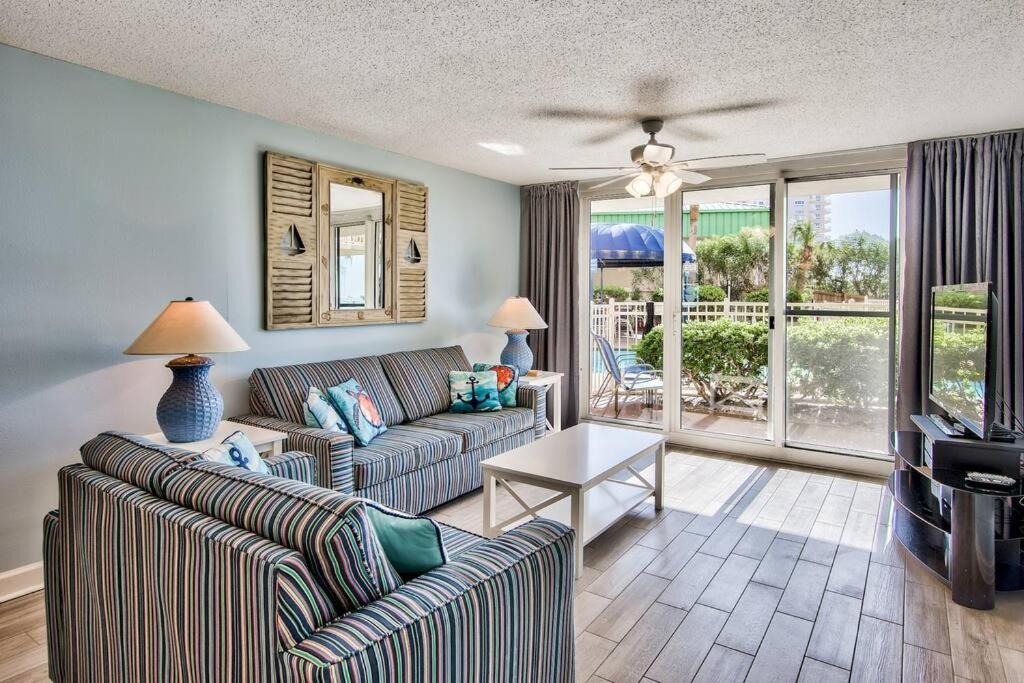 Pelican Beach Resort-Walkout Unit-On The Beach Destin Esterno foto